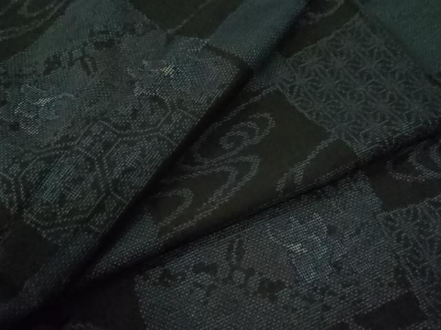 平和屋着物●本場大島紬 9マルキ 変わり市松流水更紗草花文 正絹 ♥ yc