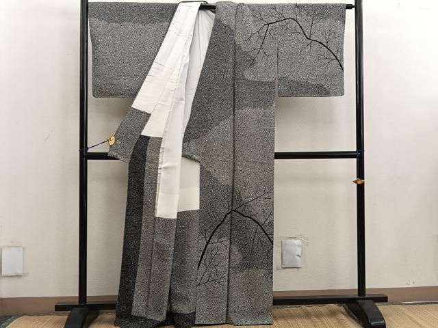 平和屋着物○二代目 川村久太郎 訪問着 枝葉文 たたき染め 黒地 正絹