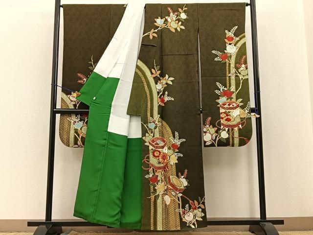 平和屋着物●豪華振袖 総絞り 駒刺繍 貝桶花文 金彩 鈴乃屋扱い 正絹 hj