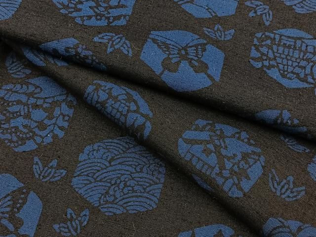 平和屋着物●上質な小紋 紬地 藍 型染め 亀甲風景舞蝶文 正絹 hj