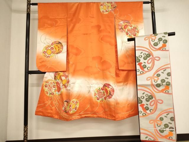 平和屋着物 七五三 女の子 ７歳 四つ身 祝着 袋帯セット 駒刺繍 鼓文 暈し染め 金彩 ja