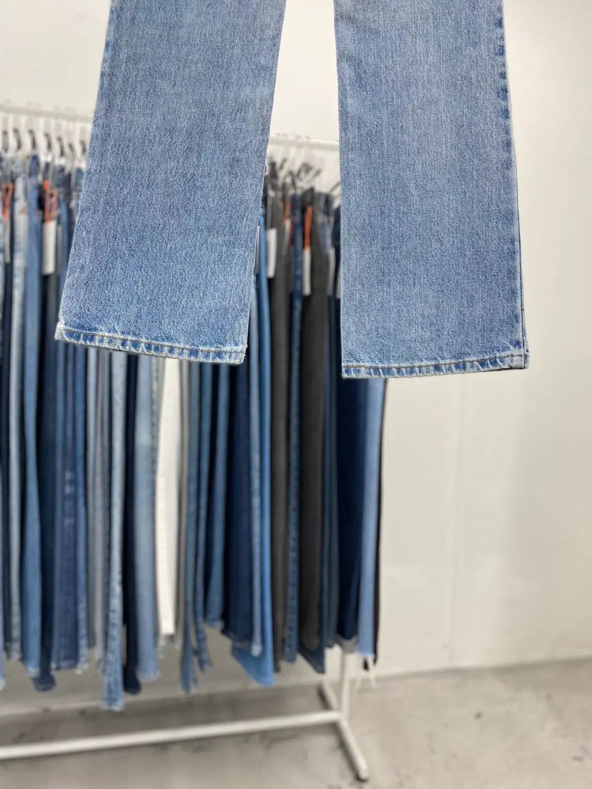 ブーツカット 90