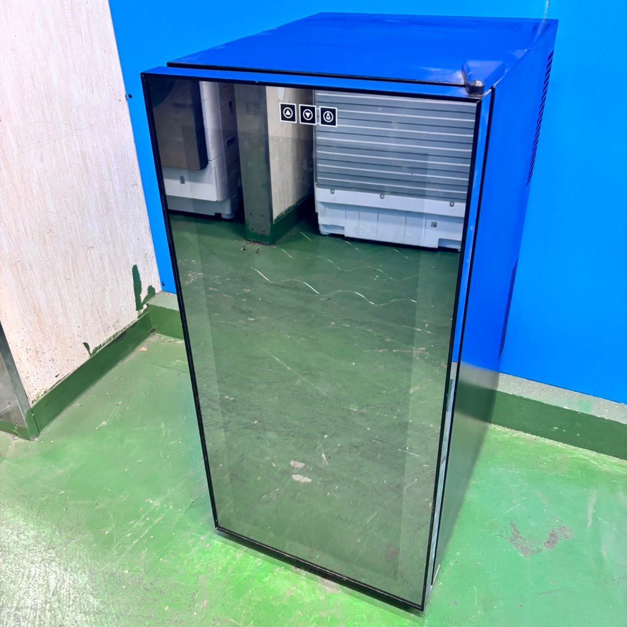569 コンポジット ワインセラー 小型 右開き 78L 【公式通販】