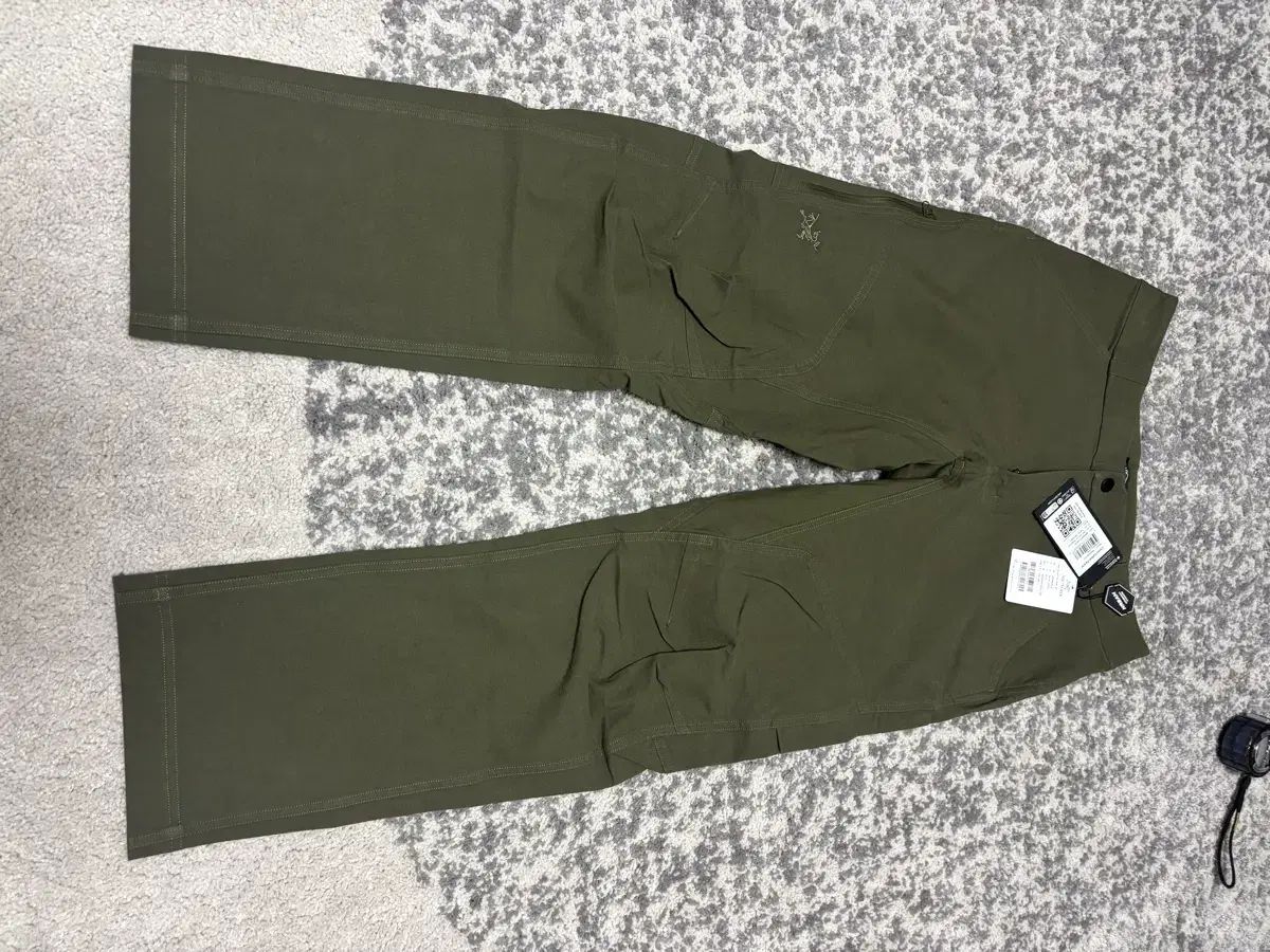 ARC TERYX アークテリクス クローニン コットンパンツ 30-R タッツ