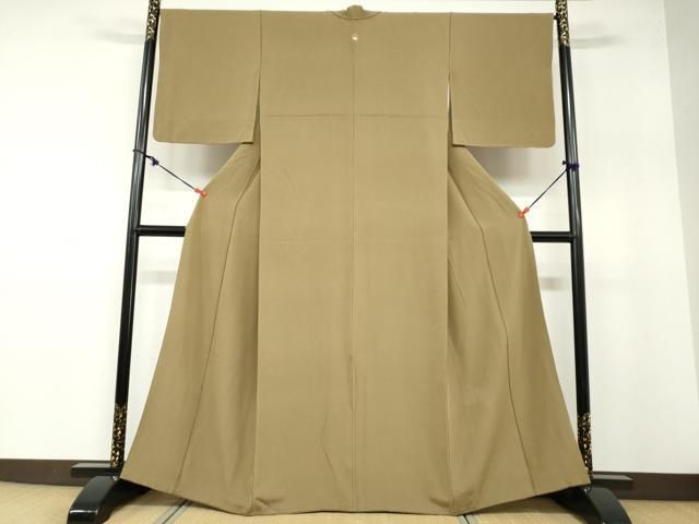 平和屋着物●上質な色無地 肥後煤竹色 正絹 ud