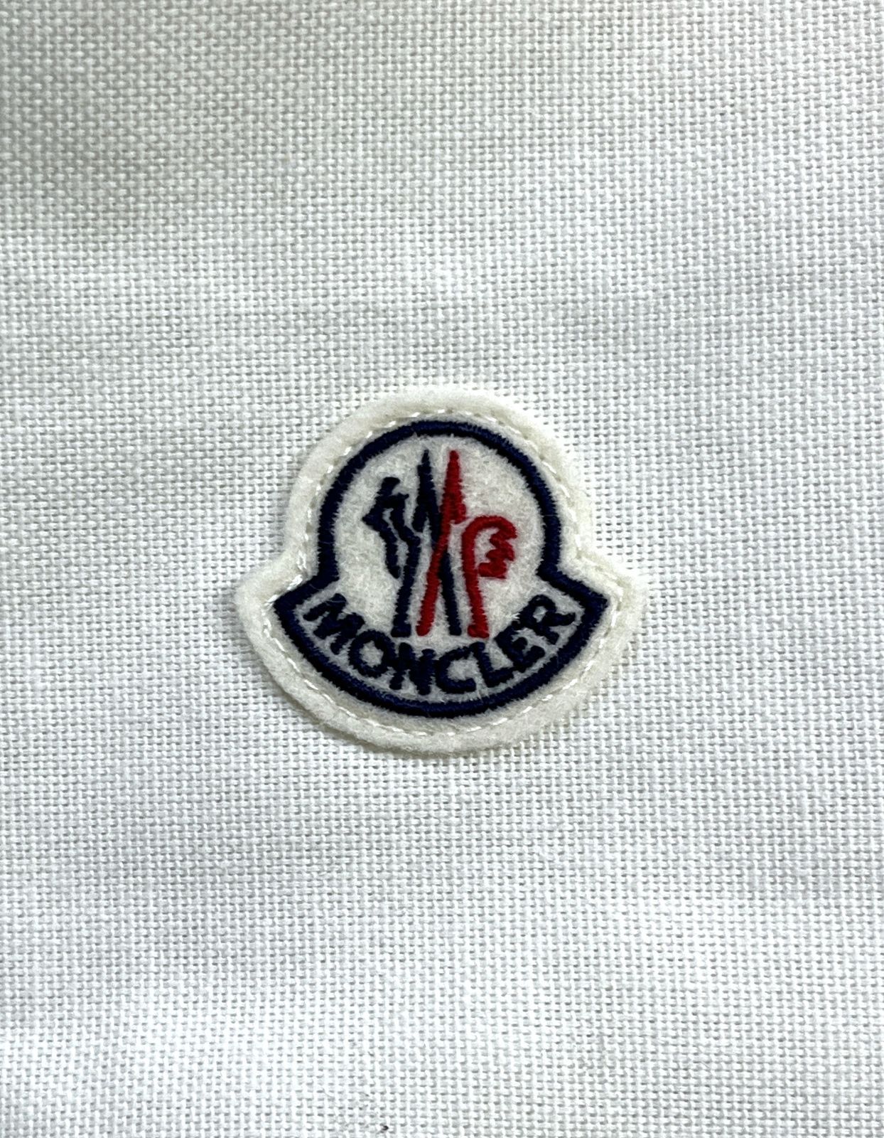 5枚セット未使用 MONCLER 付属品 巾着 保存袋 ロゴ ワッペン モンクレール 巾着ポーチ 収納袋 ロゴワッペン - メルカリ