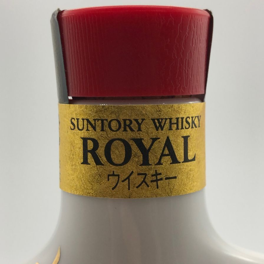 サントリーローヤル干支ボトル巳歳2025【東京限定】未開栓 - メルカリ