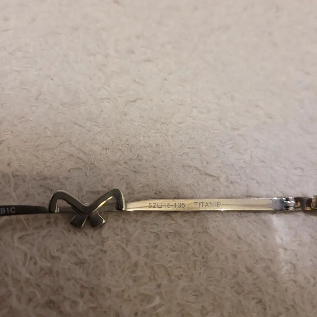  ディオール チタン メガネフレーム サングラス 小物