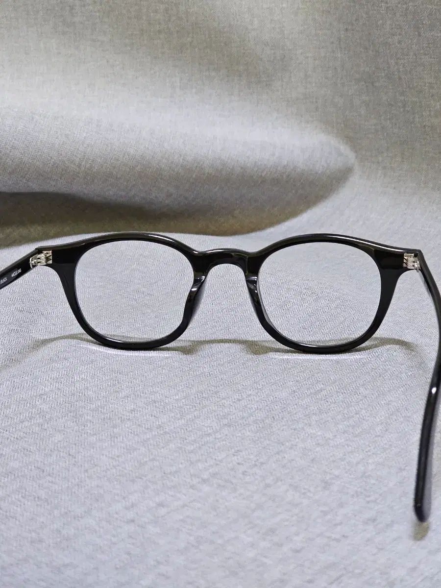 アンコモン アイウェア 4 Shiny Black シャイニーブラック