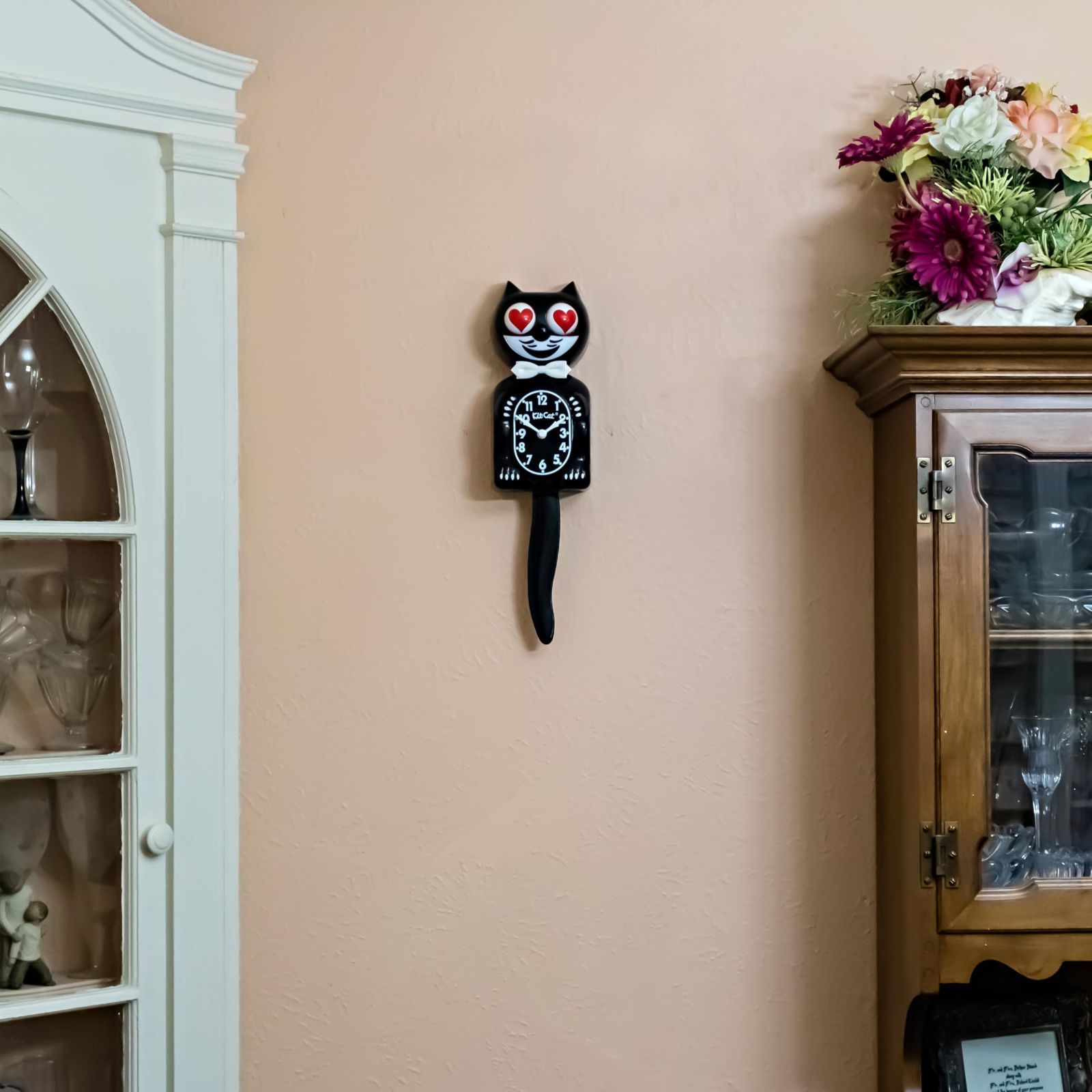 キット Klock キャット クロック 壁掛け時計 かわいい Cat 猫 目 シッポ 動く Kit 振り子時計 ブラック ハートアイ
