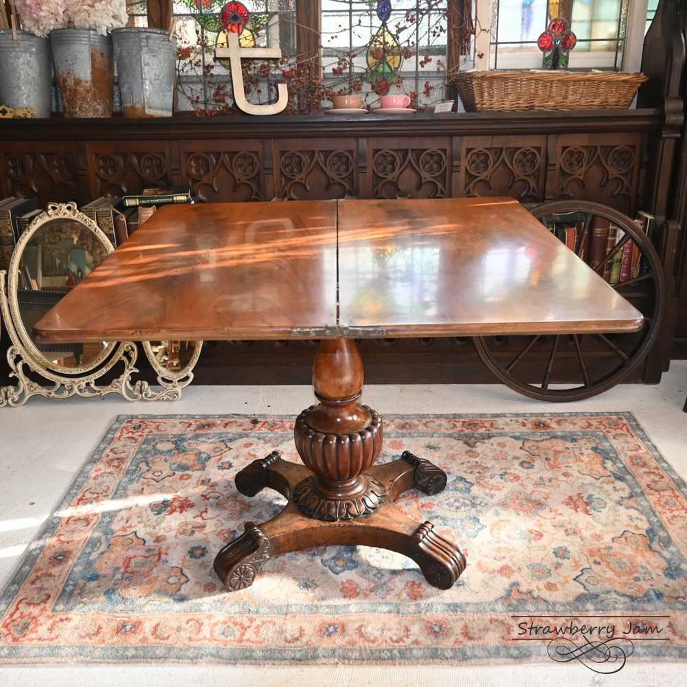 L3705-220 英国アンティーク ヴィクトリアン ゲームテーブル テーブル L3705-220 英国アンティーク ヴィクトリアン ゲームテーブル テーブル