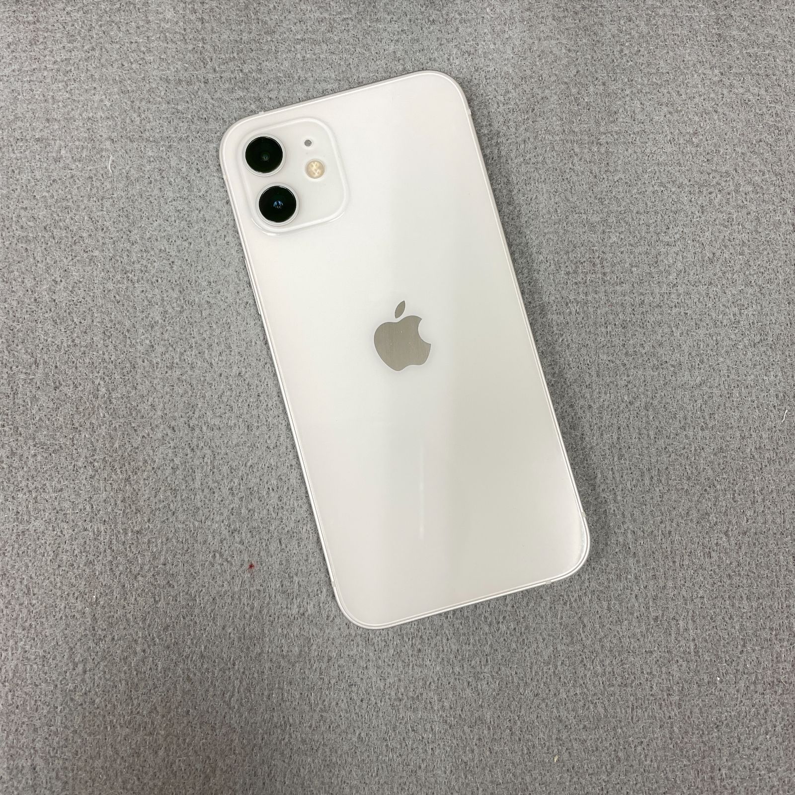 【新品未使用】iPhone 12 128GB SIMフリー　ホワイト国内正規品 ムスビー｜「新品未使用」SIMフリー iPhone 12 128GB ホワイト MGHV3J