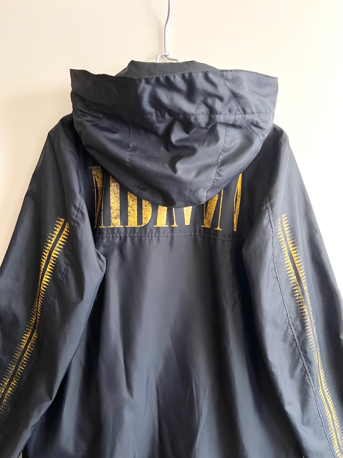 UNDERCOVER Nirvana GIZ柄　マウンテンパーカー　jonio UNDERCOVER Nirvana GIZ柄 マウンテンパーカー jonio 【公式通販】