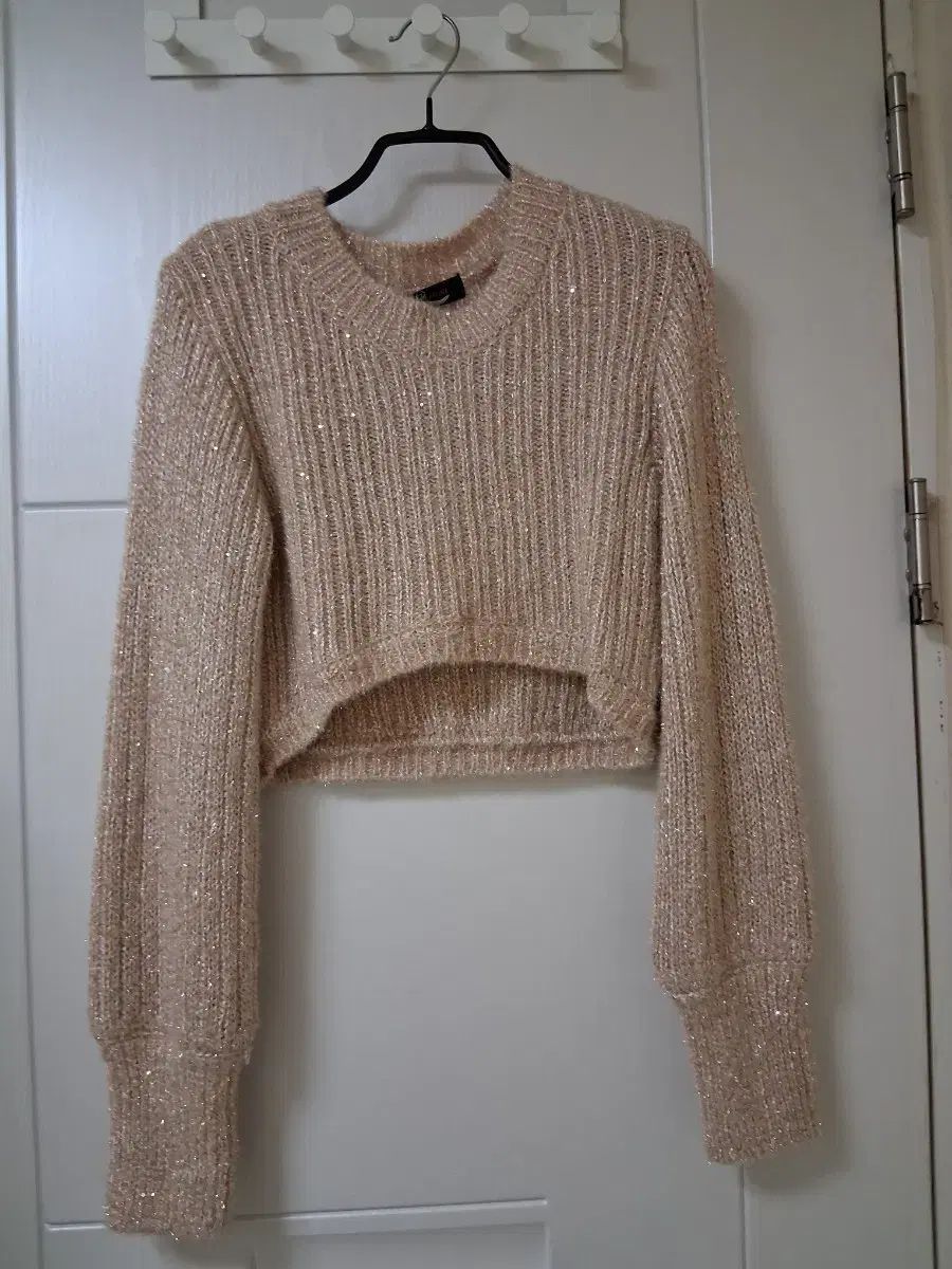 エゴイスト GOLDパール クロップド 長袖Tシャツ