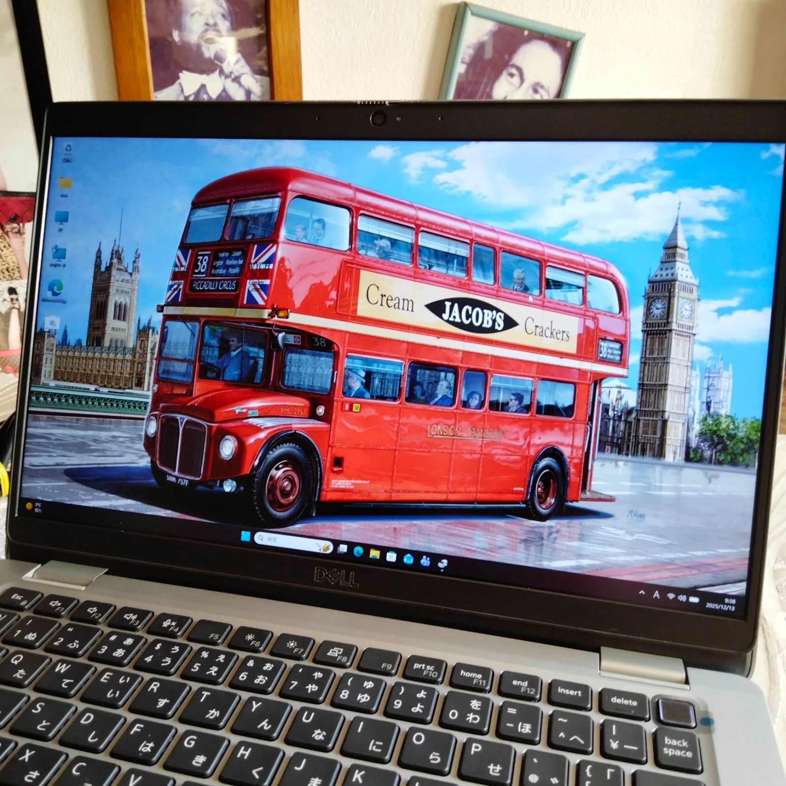 TCC 02 DELL 13インチ 12世代 i 7 16 G 512 1920ｘ1080