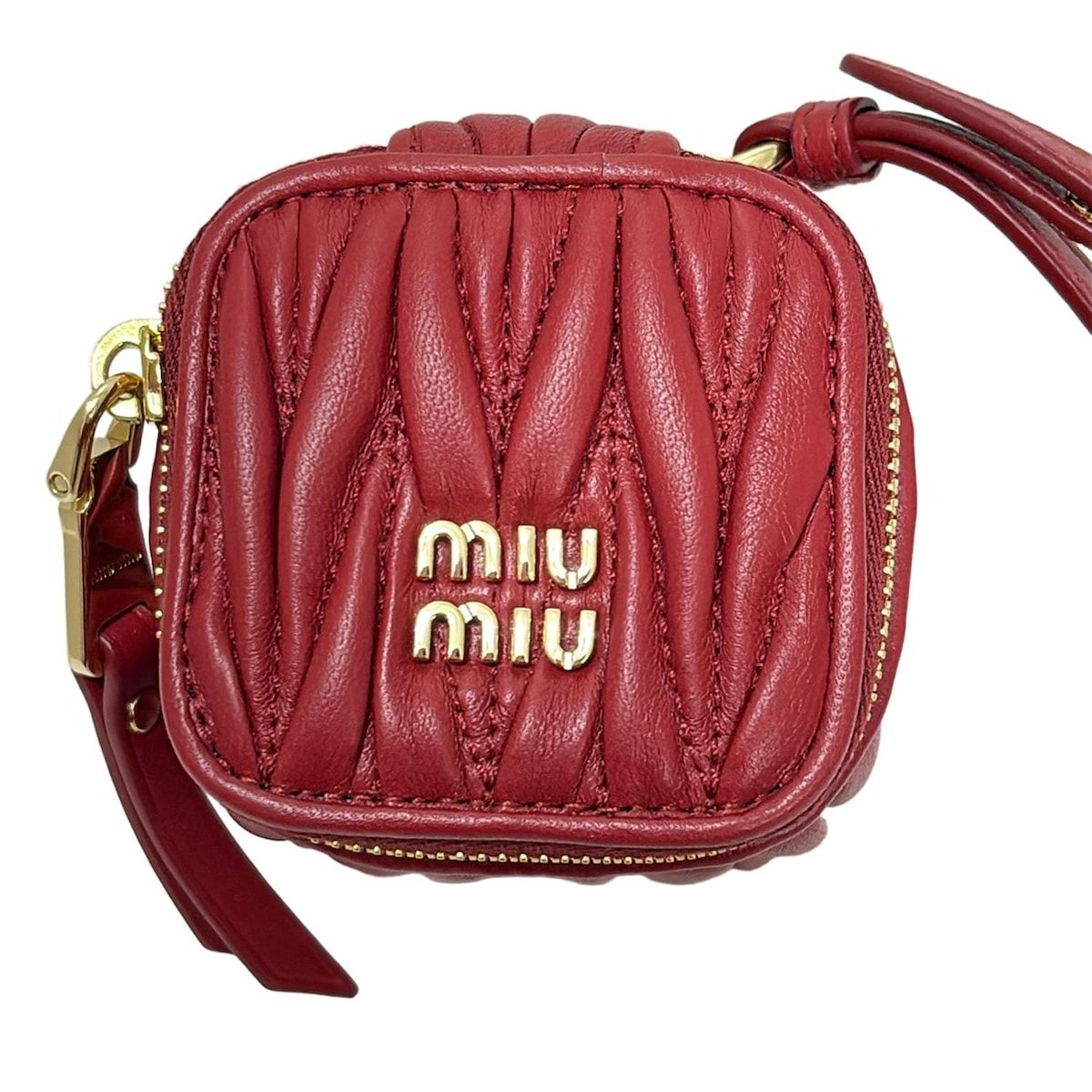 miumiu ミュウミュウ