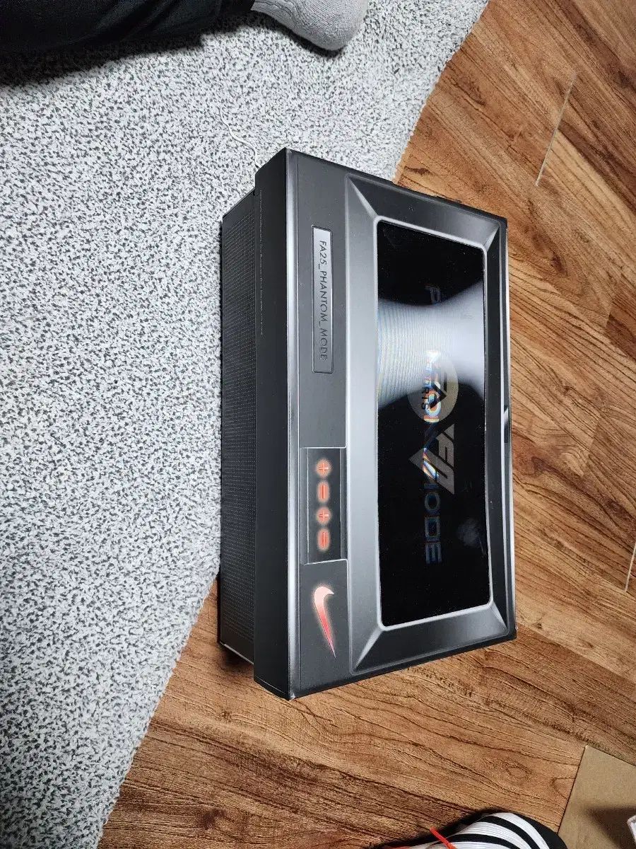 ナイキ FANTOM 6 FA MODE エリート FG