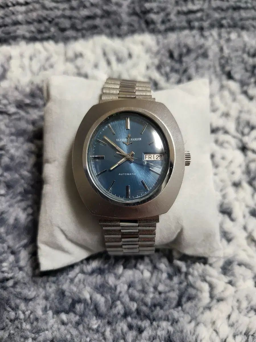 ユリス ナルダン ヴィンテージ オートマティック 時計