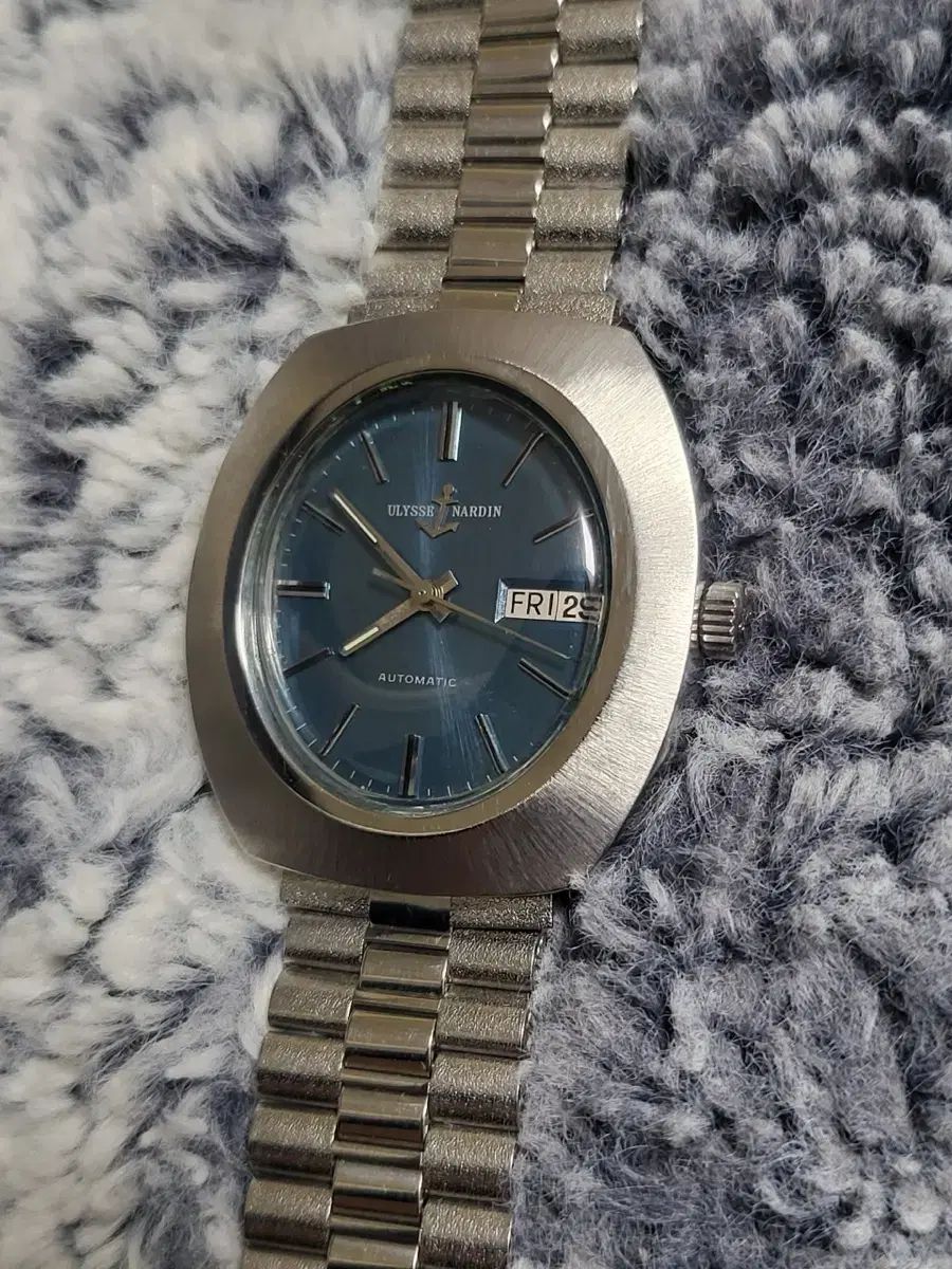 ユリス ナルダン ヴィンテージ オートマティック 時計