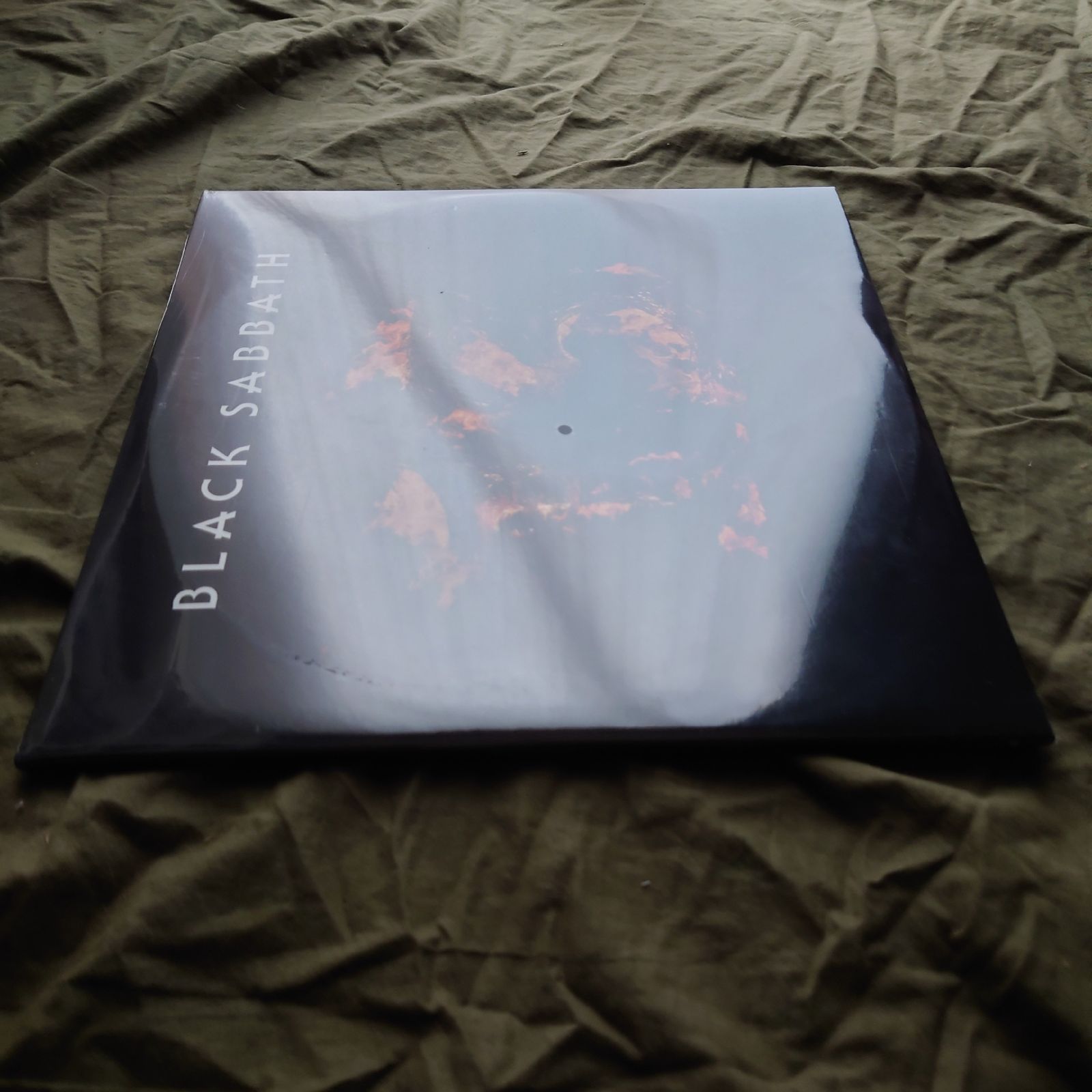 ＬＰレコード／オジー・オズボーン　ブラック・サバス　ＢＬＡＣＫ ＳＡＢＢＡＴＨ 未開封新品 180g重量盤 2013年 欧州盤 ブラック・サバス Black Sabbath