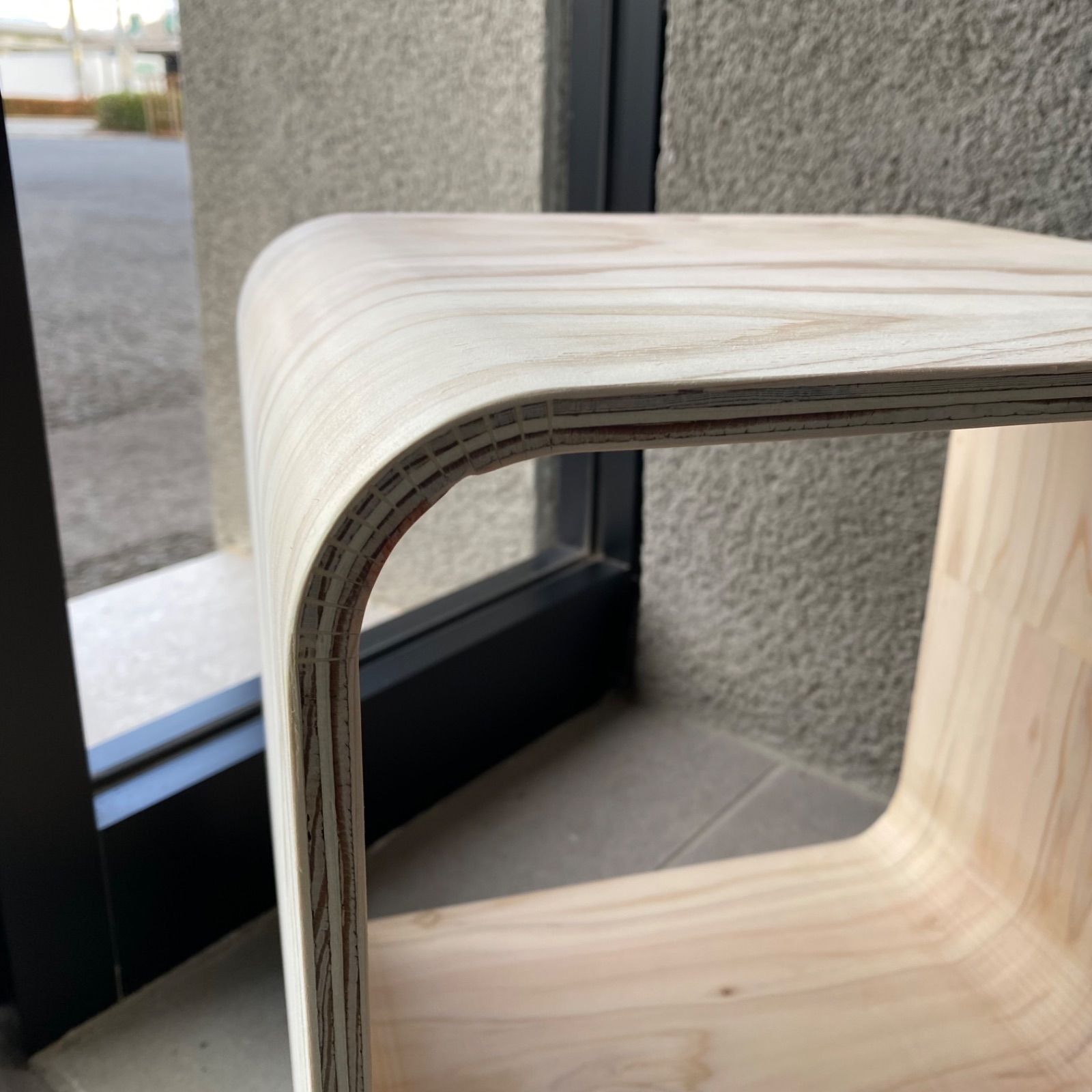 【補修あり】 R型シェルフ（角がない 合板 木製品 収納 インテリア 積み重ね） 補修あり】 R型シェルフ（角がない 合板 木製品 収納 インテリア