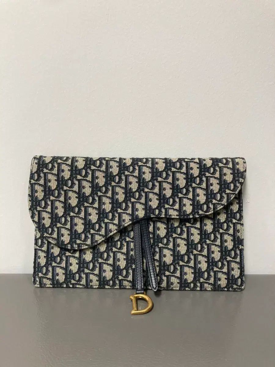 ディオール オブリーク サドル クラッチバッグ