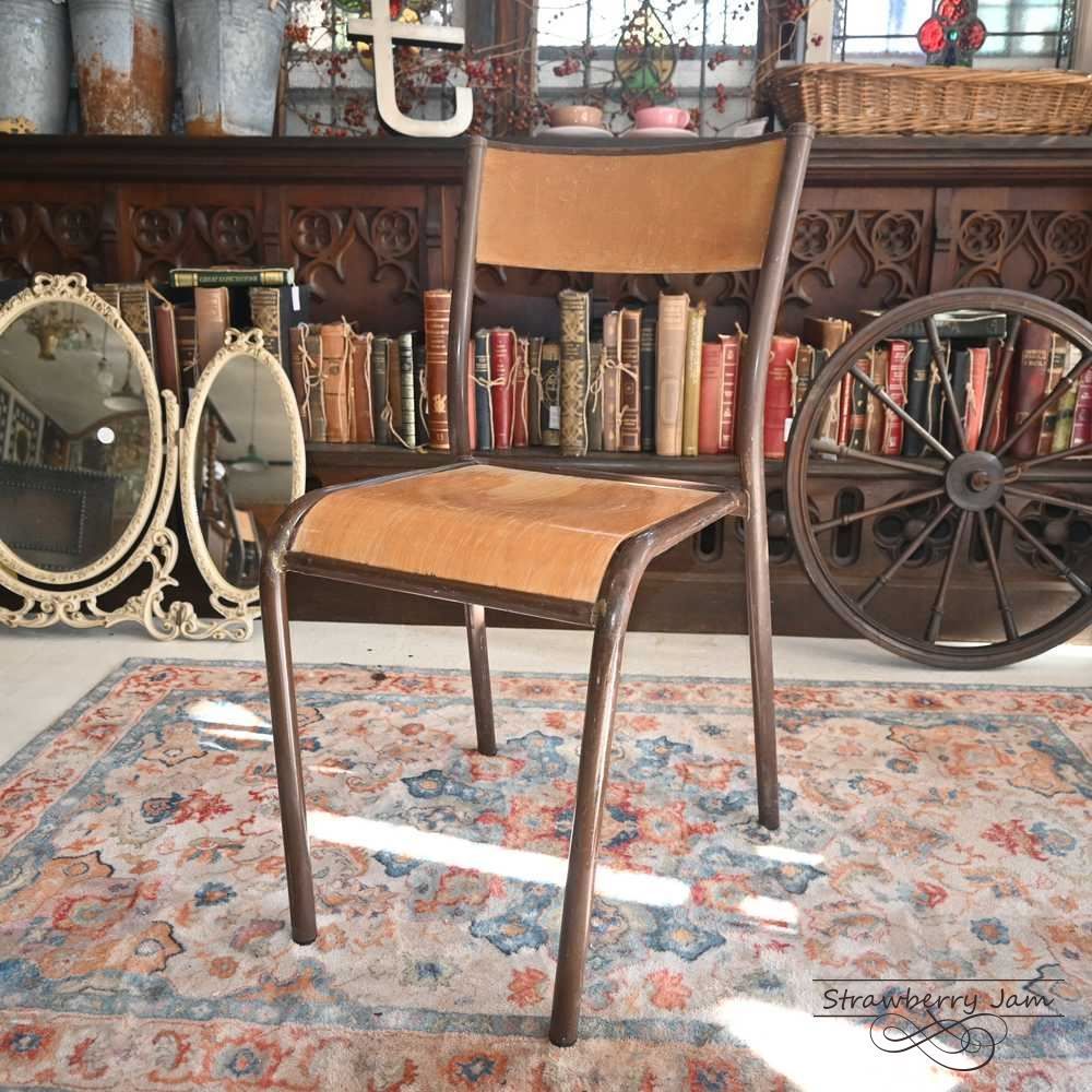 L 3710-4-3 フランスアンティーク ヴィンテージチェア アンティークチェア キッチンチェア チェア ダイニングチェア スタッキング スクールチェア 椅子 イギリス