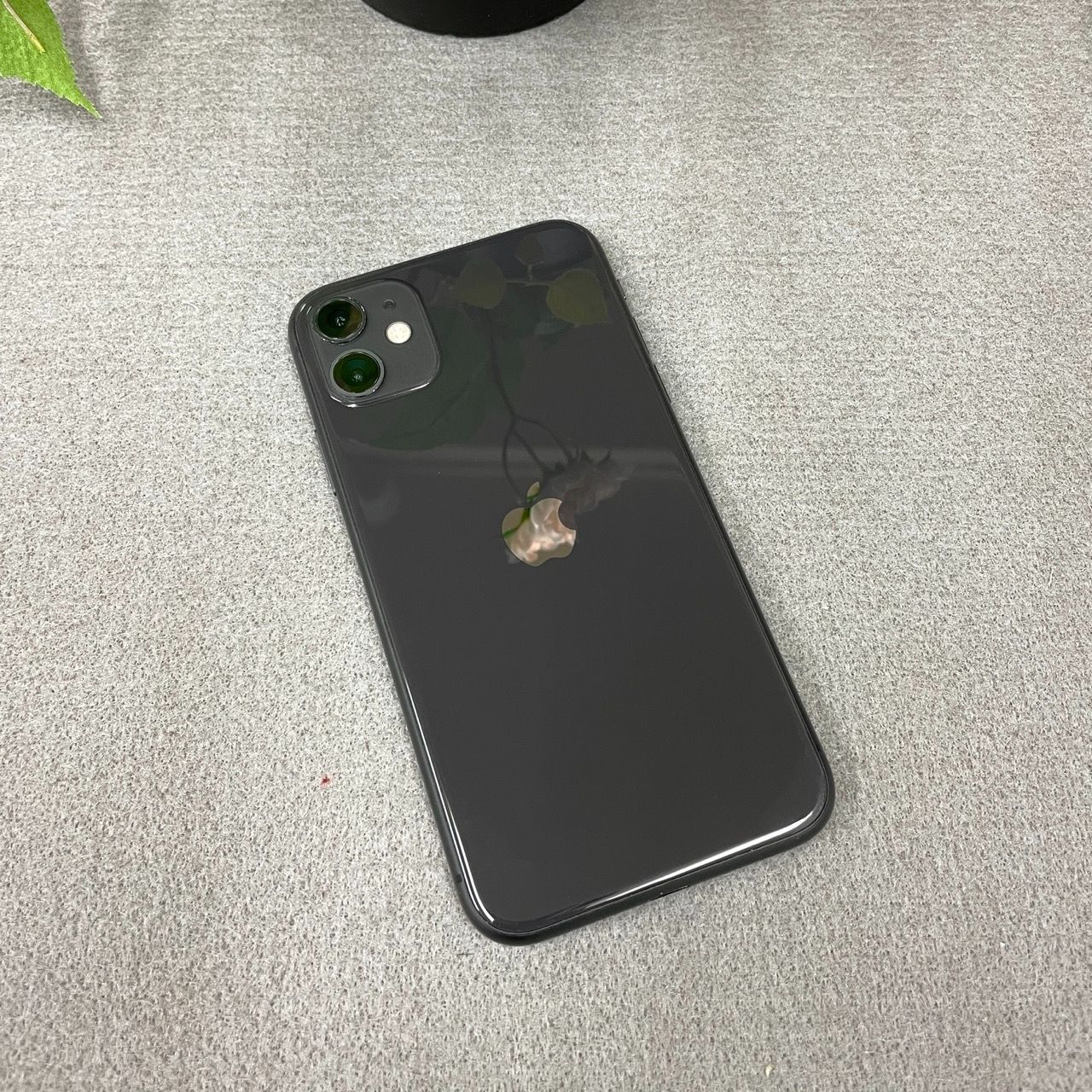 iPhone 11 64 Gb ブラック SIMフリー