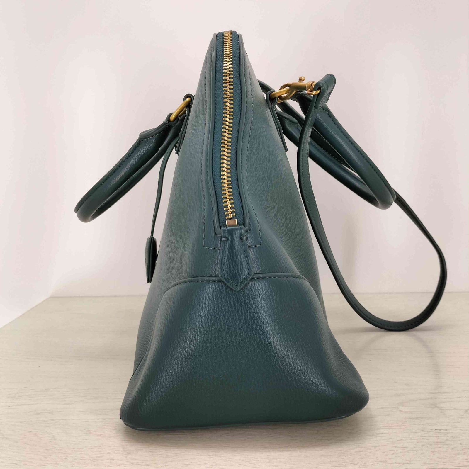 ミラオーウェン Mila Owen ステッチデザインミドルボストンバッグ