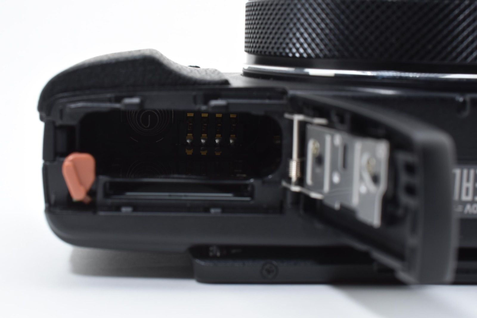 コンパクトデジタルカメラ |