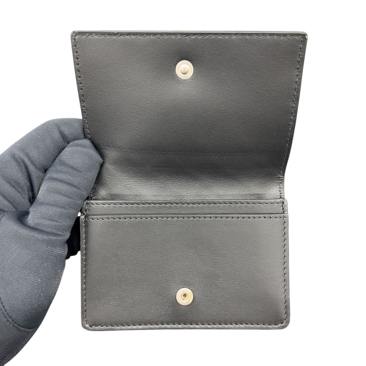 BOTTEGA VENETA 極美品 ボッテガヴェネタ イントレチャート 名刺入れ