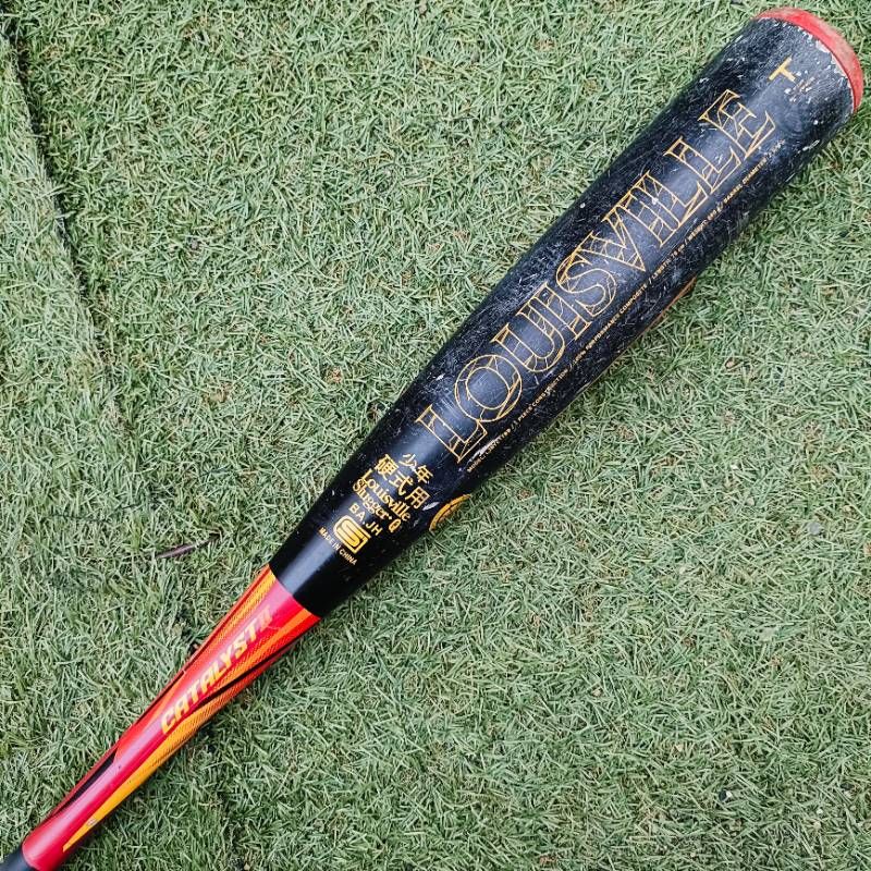 ルイスビルスラッガー CATALYST Ti カタリスト 76cm 少年硬式用 2022年