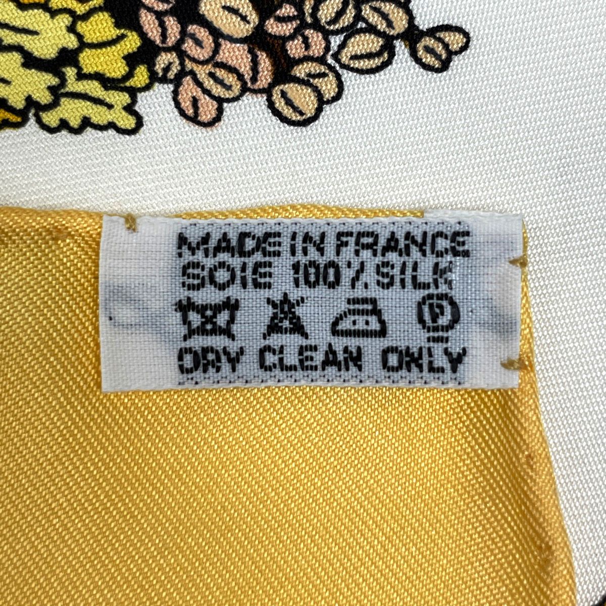 エルメス HERMES カレ 90 Les Legendes de L Arbre 木の伝説 スカーフ シルク イエロー マルチカラー レディース