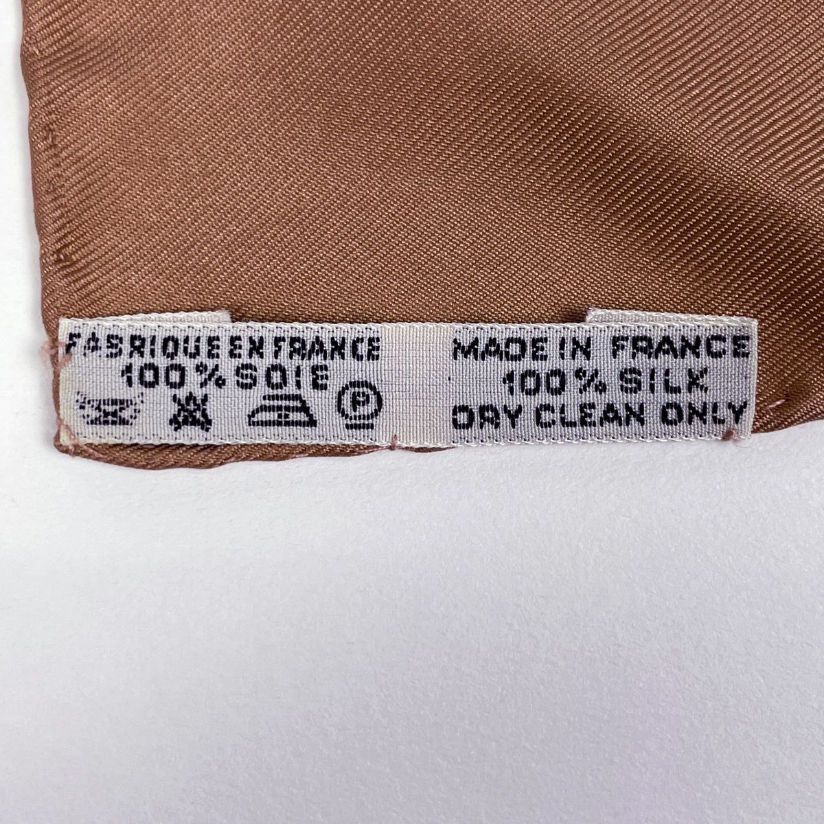 エルメス HERMES カレ 90 COLS VERTS マガモ スカーフ シルク ピンクベージュ マルチカラー レディース