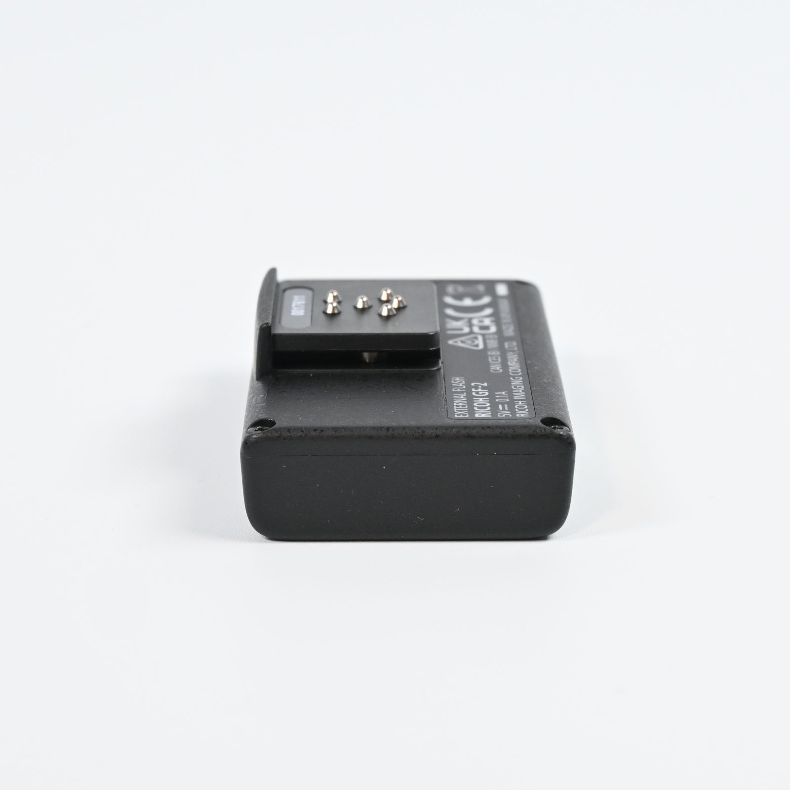 小型フラッシュ