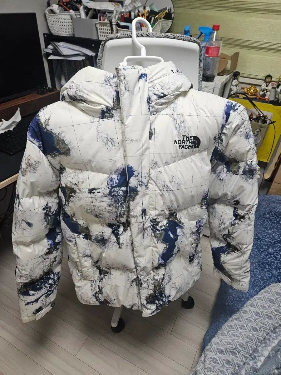 ノベルティ フリー ムーブ ダウン ジャケット ホワイト サンド