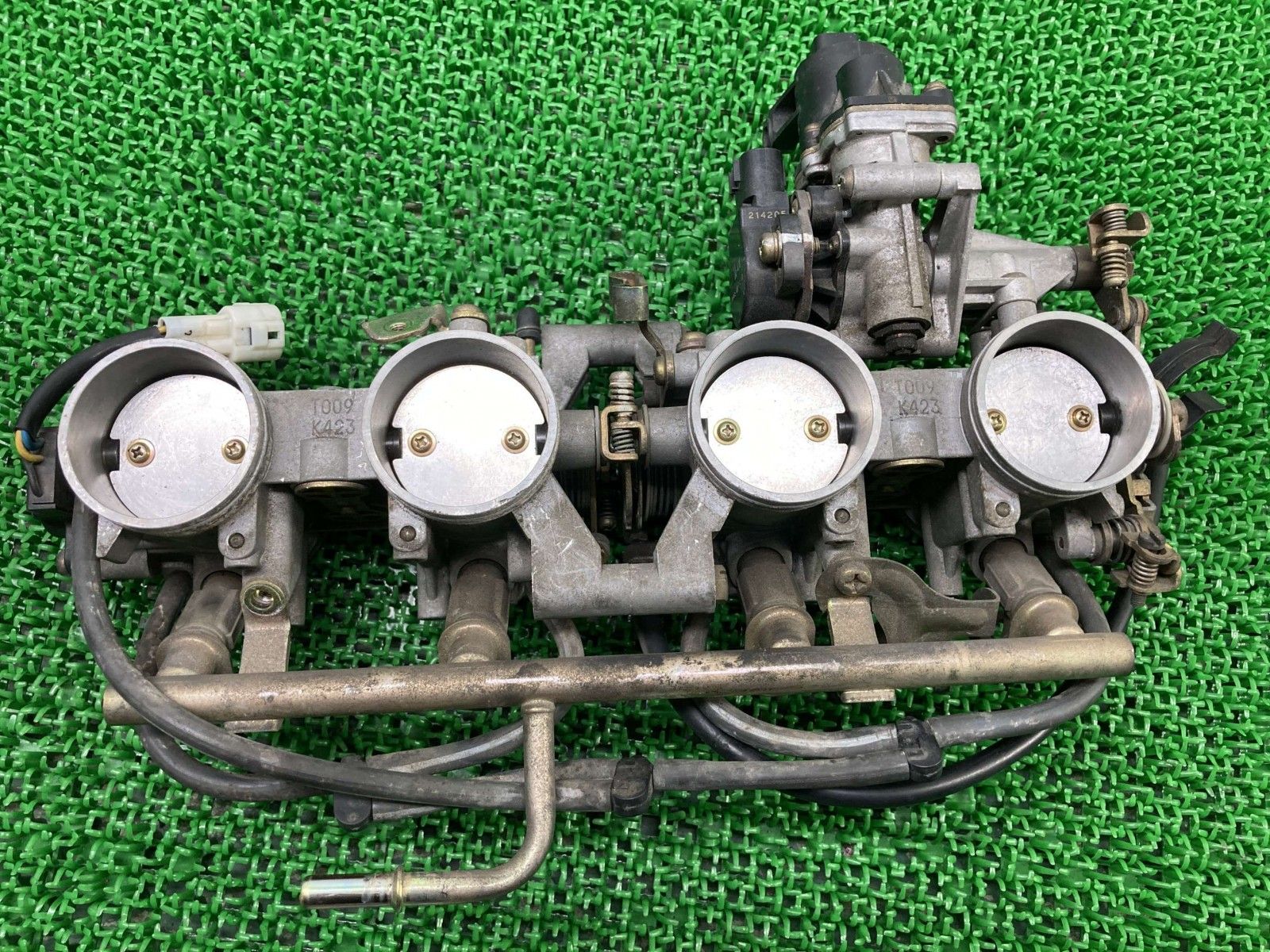 ZX-10R スロットルボディ K423 カワサキ 純正 中古 バイク 部品 ZXT00C