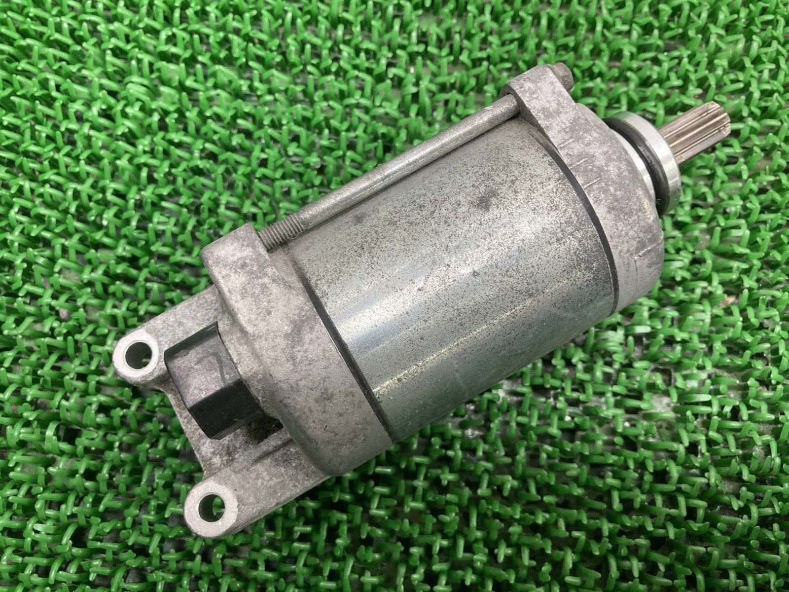 フォルツァ セルモーター SM 18 MF 10 ホンダ バイク 部品 部品取りに FORZA スターターモーター 品薄 品 zO