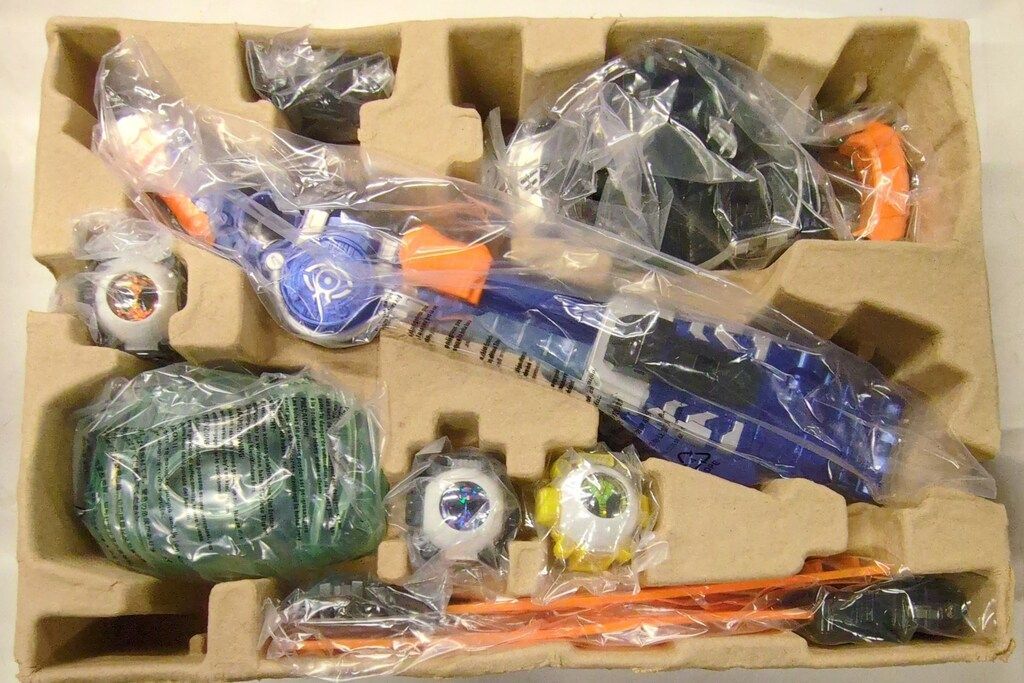  バンダイ ゴースト なりきり 仮面ライダーゴースト DXゴーストドライバー ガンガンハンド スペクターなりきりセット イオン その他 キャラクター玩具