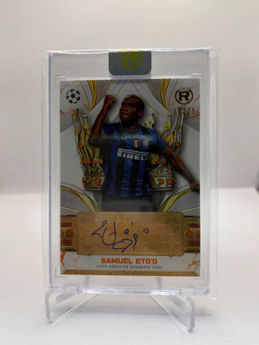 Topps サミュエル エトー サッカー選手 サイン入りカード |25