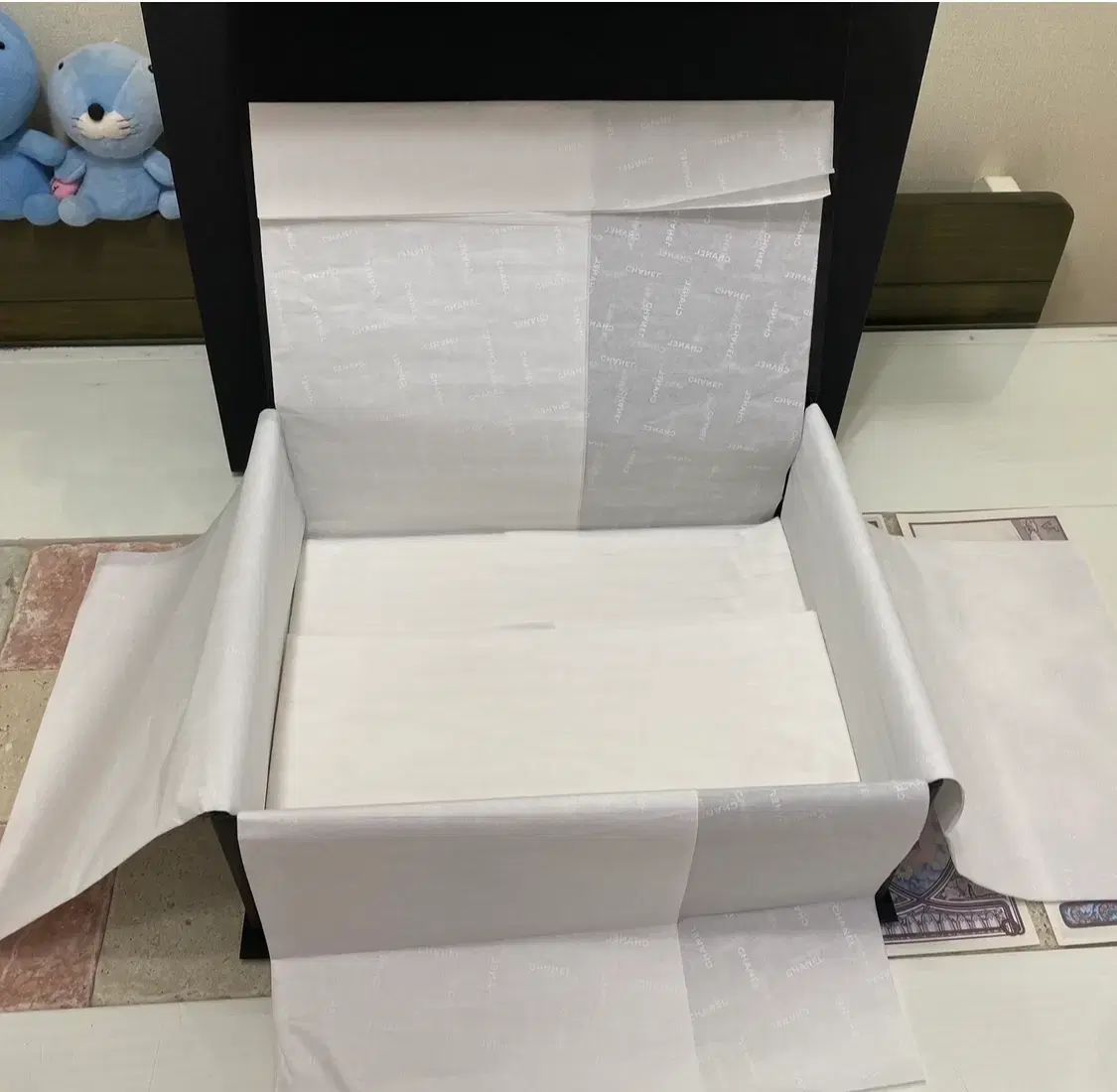  CHANEL マグネットボックス 33 x 26 5 12 バインダー リフィル 冊子 リボン カメリア お買い物バッグ その他 アクセサリー