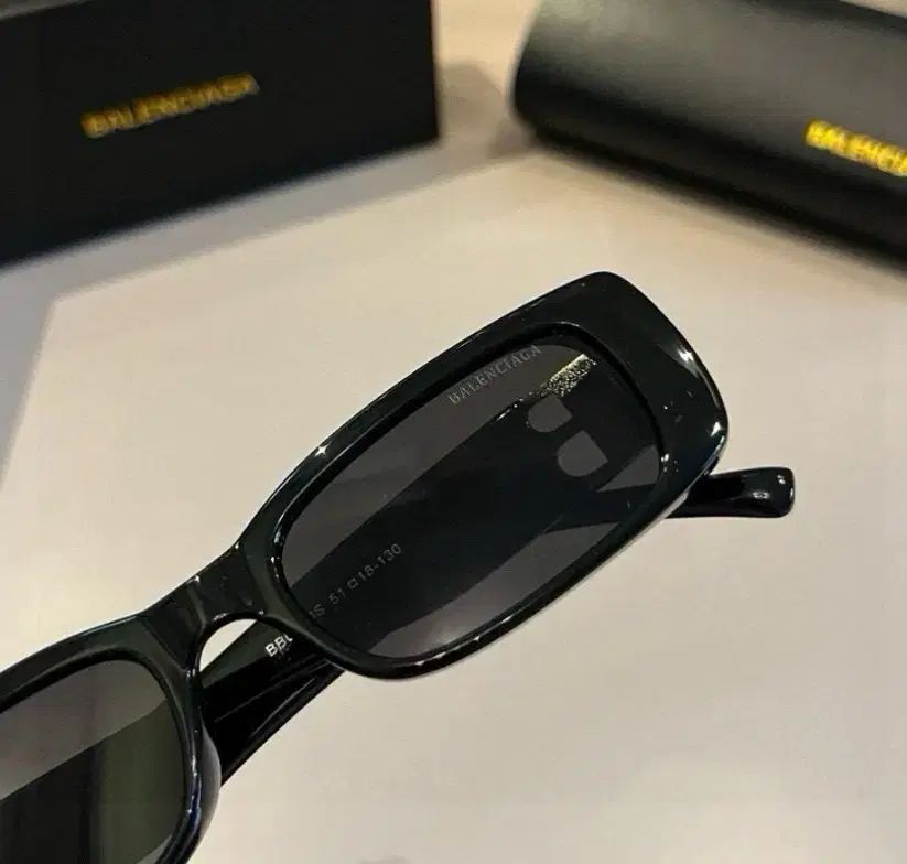 ブラック オールコーデ