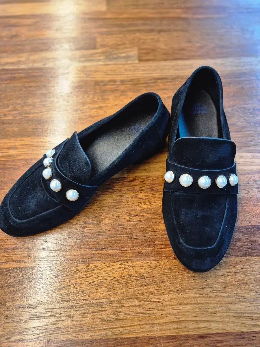 BONNIE スウェード ベラ フラット 370