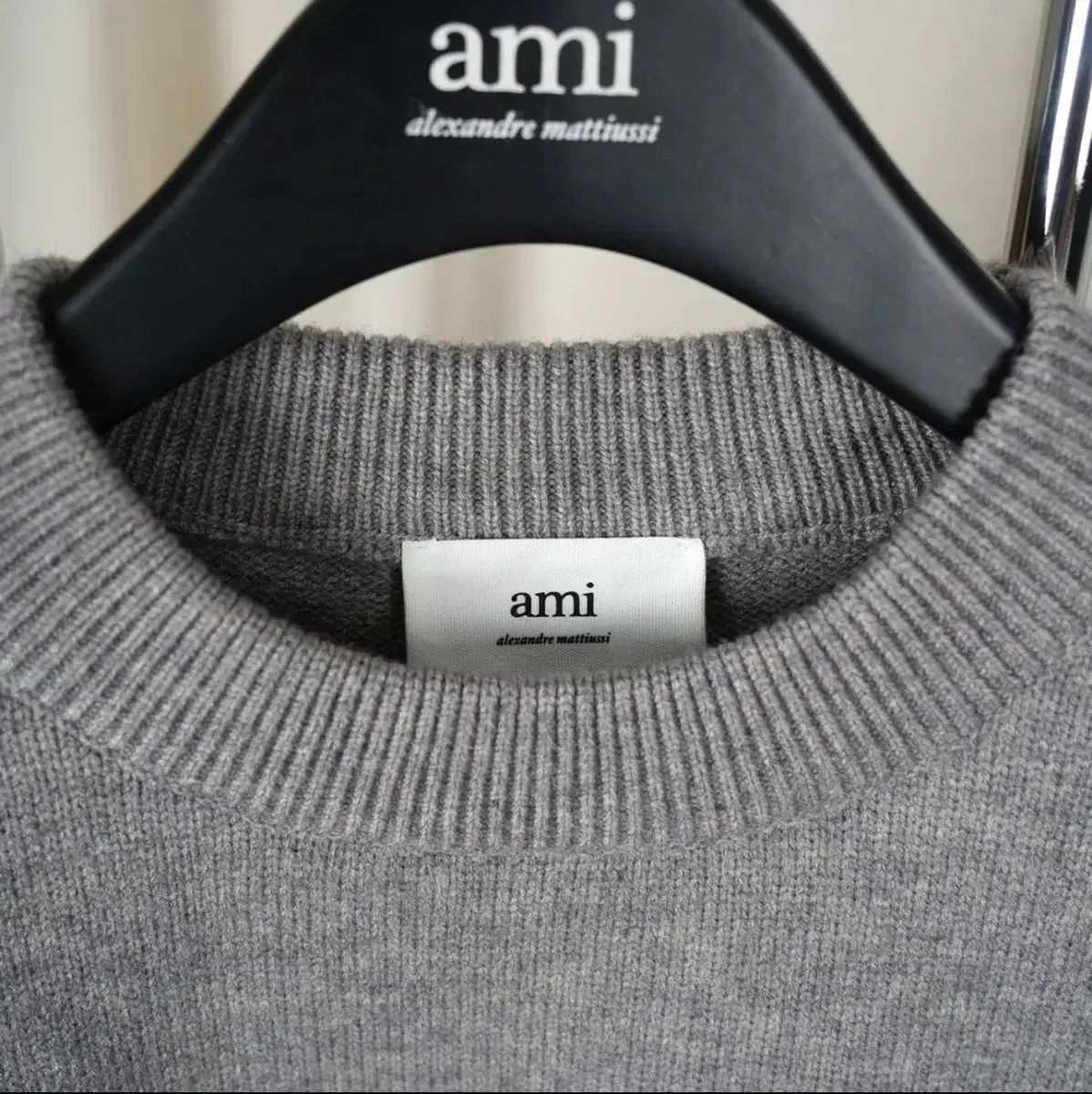 アミ ハート ロゴ グレー ニット セーター - メルカリ