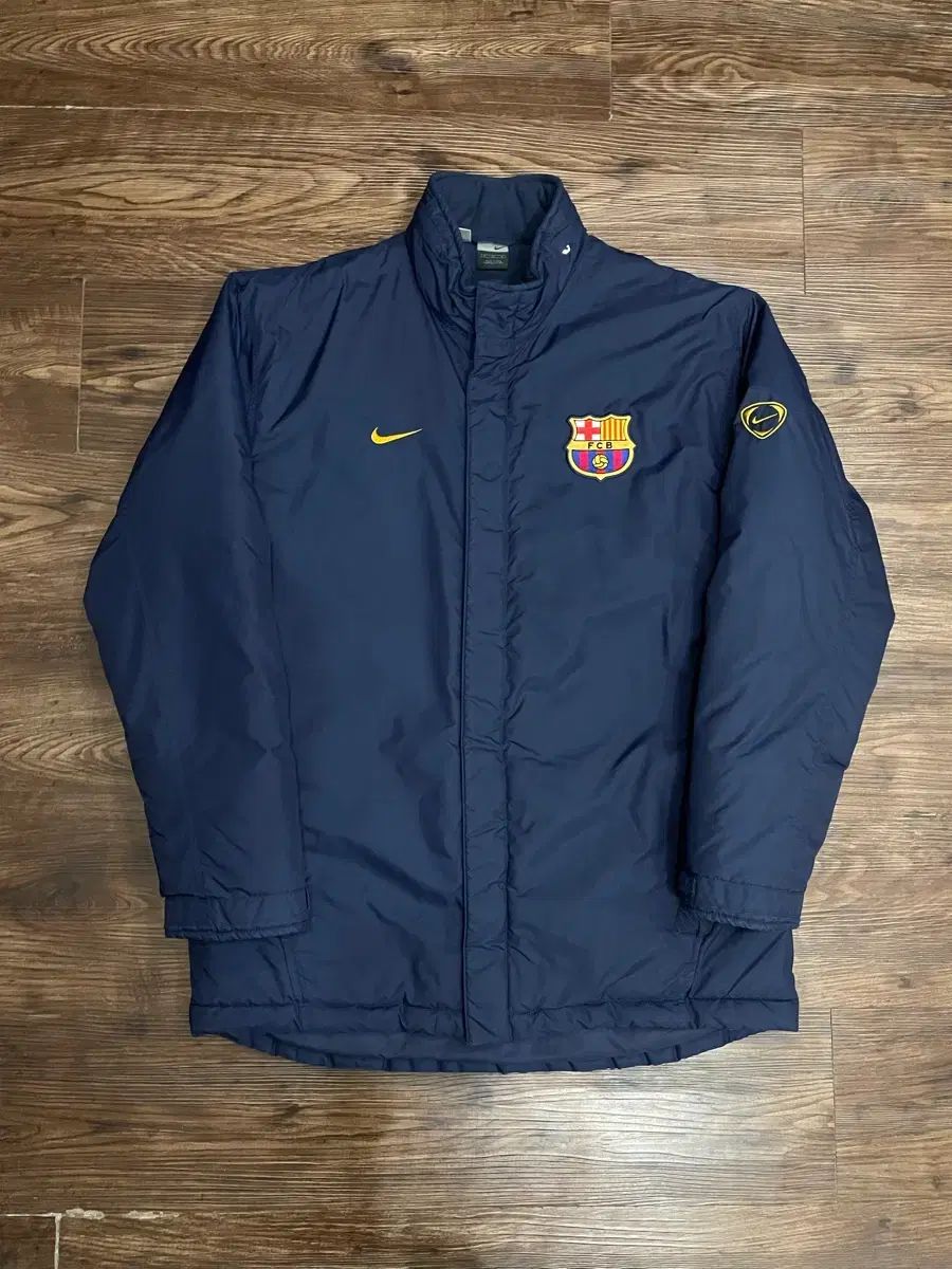 03-04 NIKE FC バルセロナ ベンチ コート ダウン ジャケット ネイビー