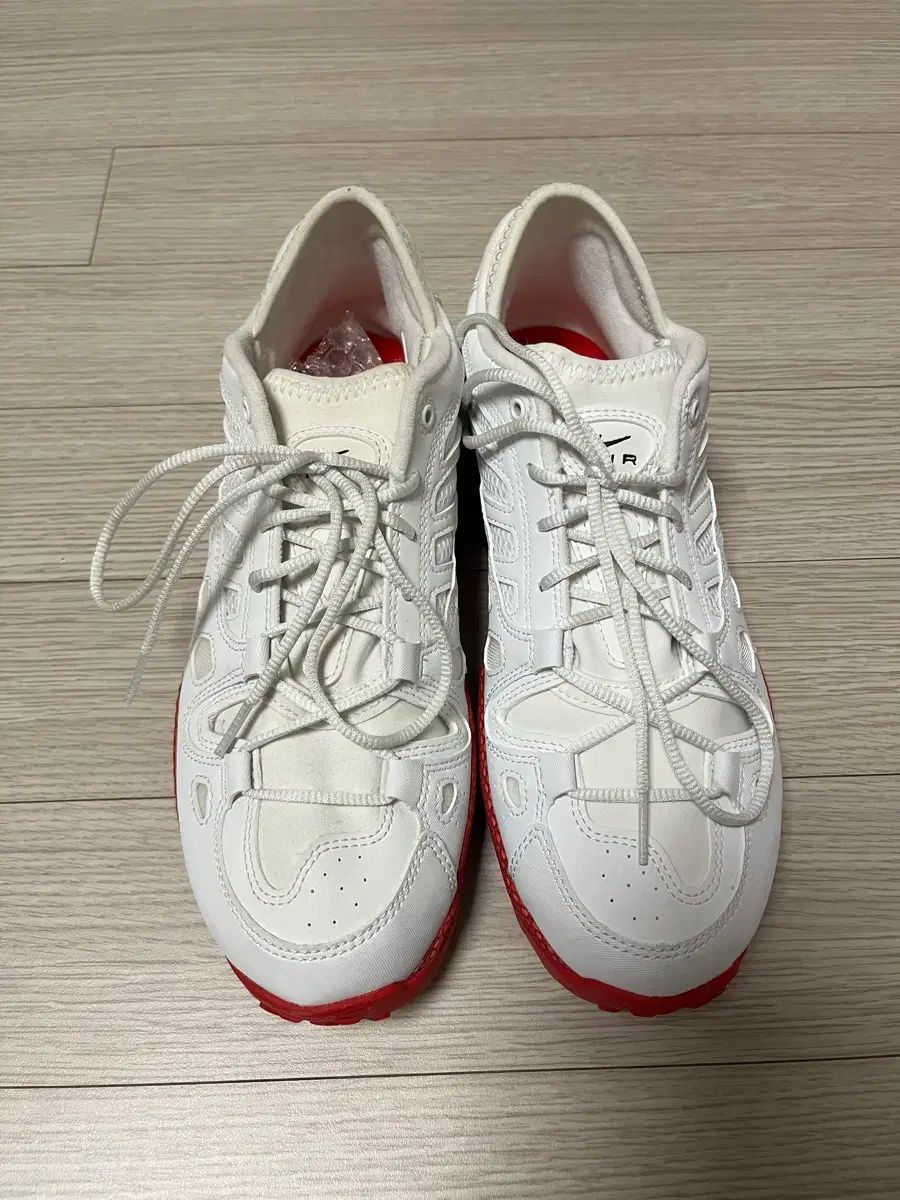 ナイキ ACG エア エクスプロード サミット 白 UNI レッド 270