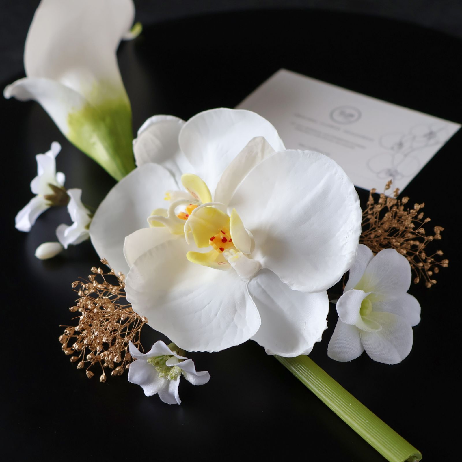 カラーと胡蝶蘭の髪飾り｜白無垢 色打掛