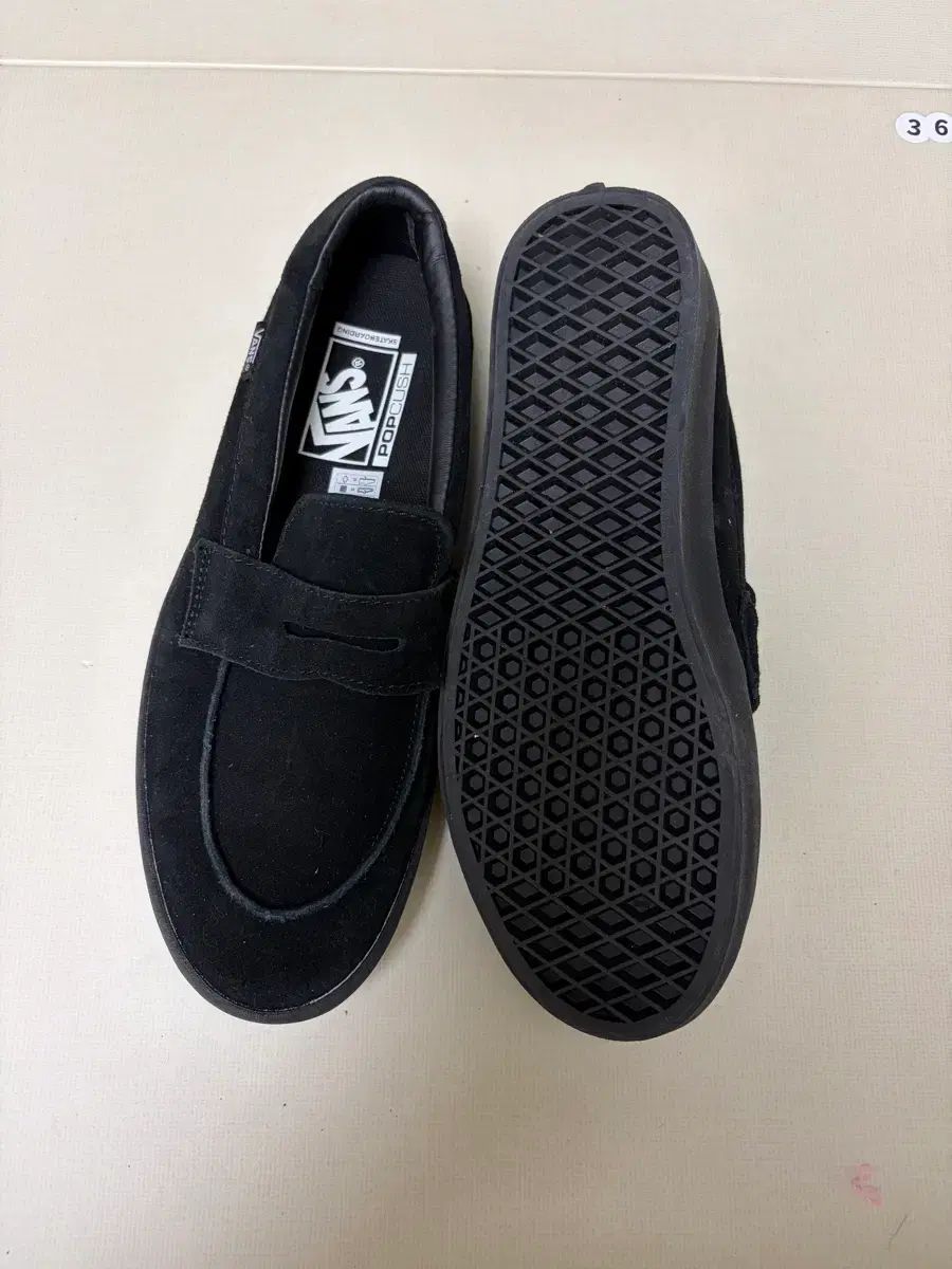 VANS ヴァンズ スウェード ローファー ブラック