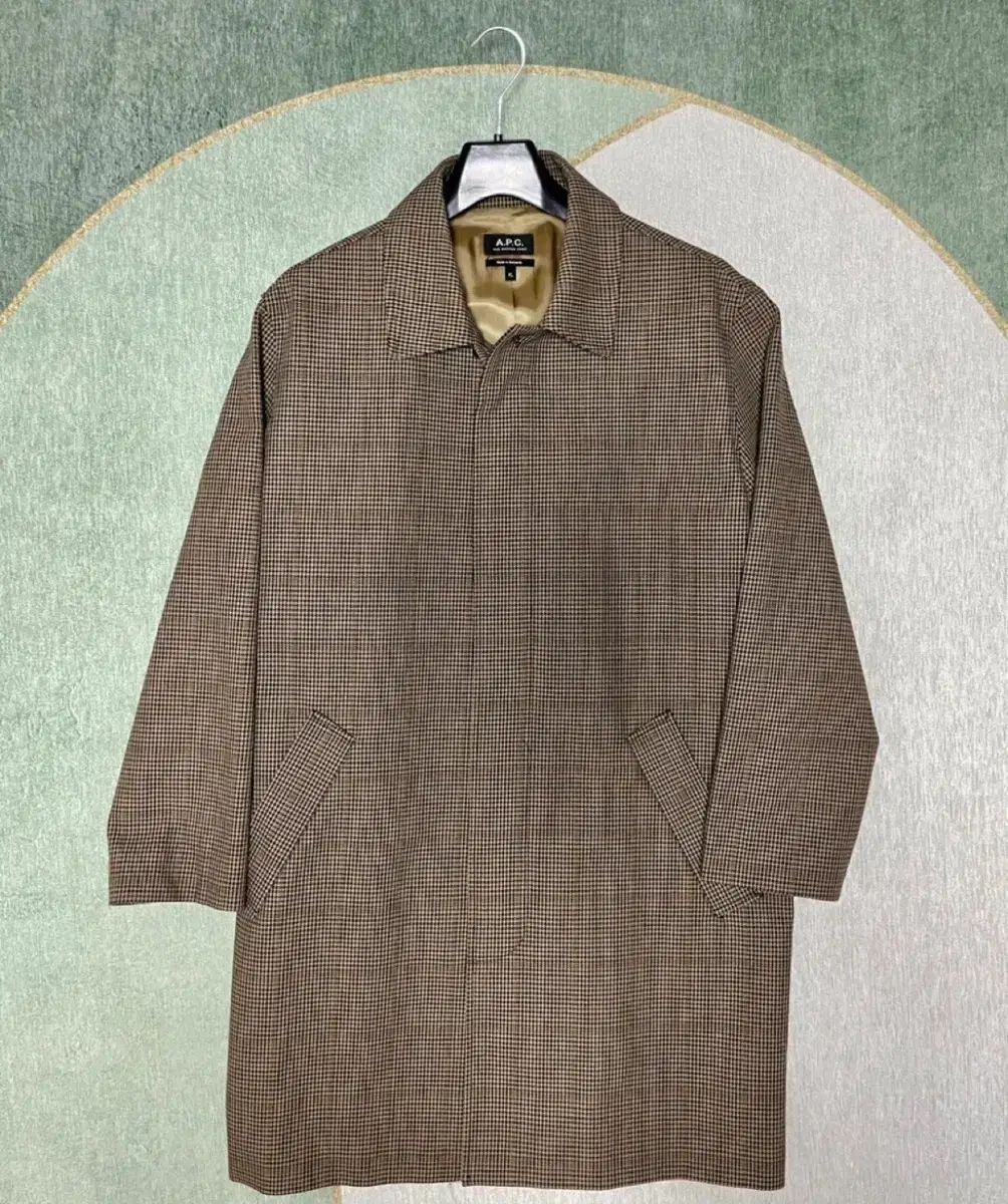 A.P.C. アーペーセー エミリーアン レインコート