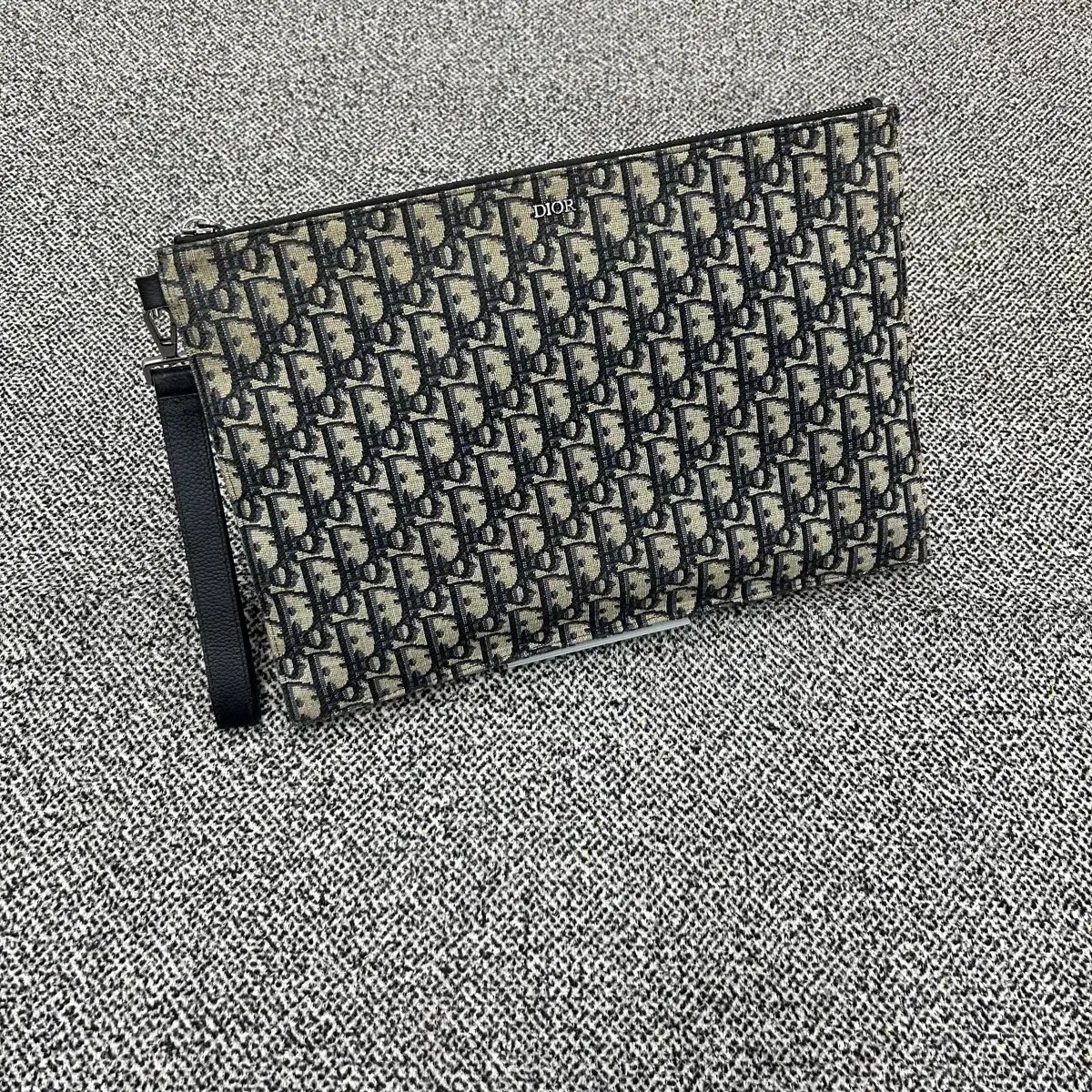 ディオール オブリーク クラッチバッグ a 4